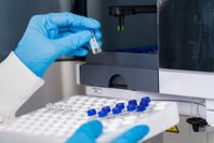 HPLC Autosampler Performance I: Challenging USP Methods GettyImages-1392303980-chromatography-LC