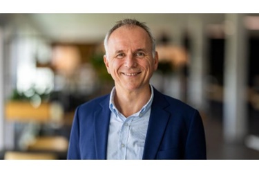 6829494c-161f-d2c8-35cd-afe79e0be79e 6829494c-161f-d2c8-35cd-afe79e0be79e