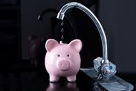 GettyImages-921346070 water funding money
