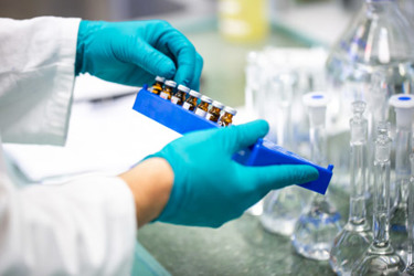 GettyImages-1214894638_pharmaceutical development