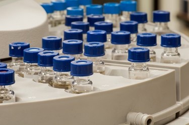 manufacturing liquid filling vials