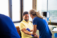 med-device-GettyImages-2211671827