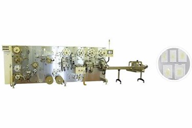 Hydrocolloid Dressing Die-Cutting and Packaging System Hydrocolloid Dressing Die-Cutting and Packaging System