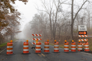 detour road closed-GettyImages-1452886483 detour road closed-GettyImages-1452886483