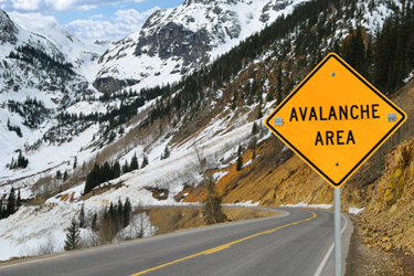 Avalanch-area-sign-GettyImages-518626602