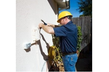 gI_87776_electrician-in-plano-tx