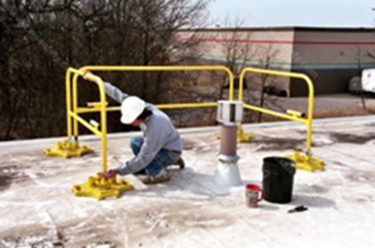 gI_121908_Stealth-Rail-collapsible-guardrail-7-Medium-300x198 gI_121908_Stealth-Rail-collapsible-guardrail-7-Medium-300x198