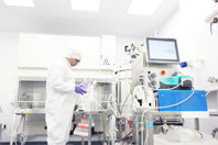 GettyImages-542712298-scientist-laboratory-equipment