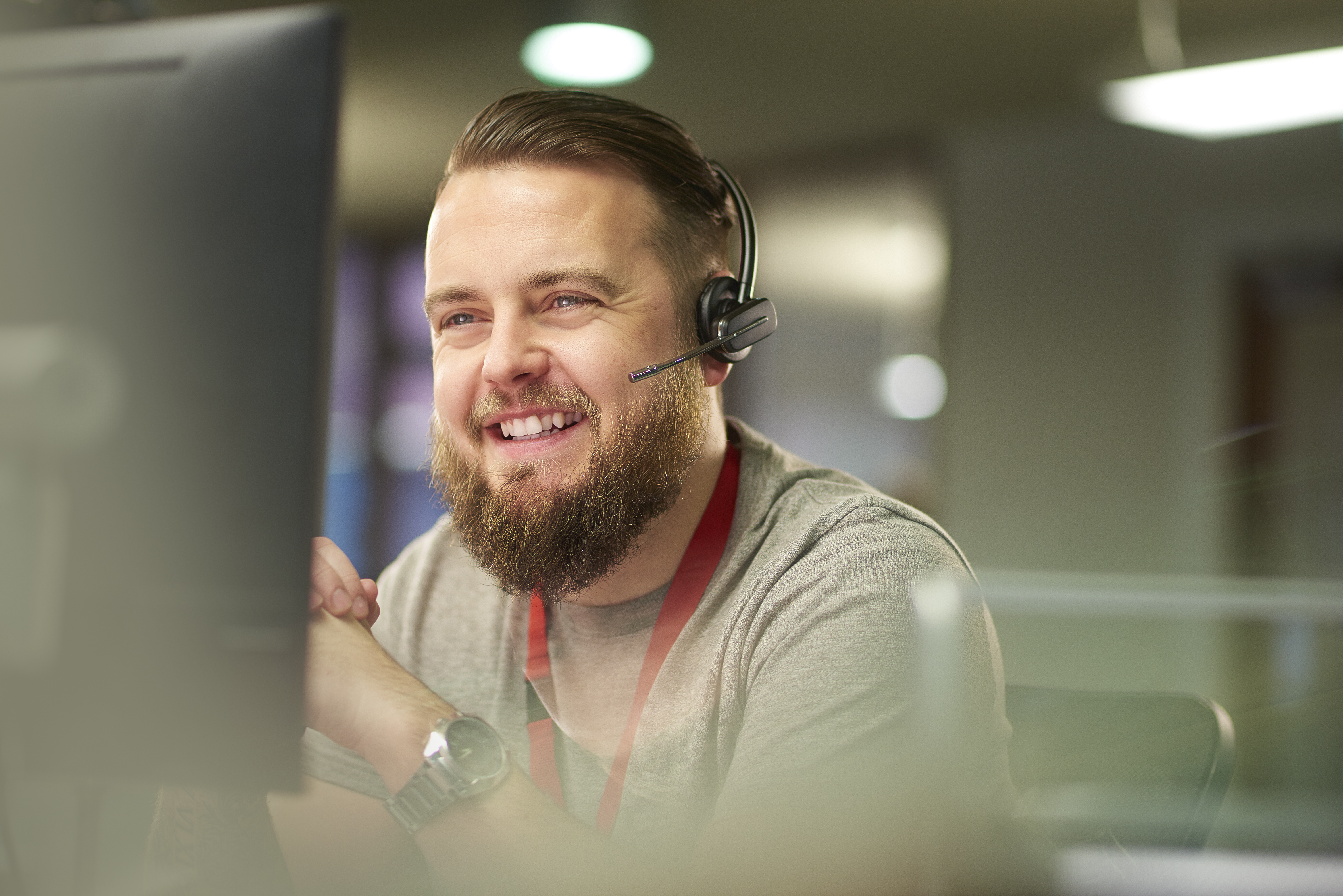 What Is The Difference Between Remote Desktop And Remote Visual Assistance?
