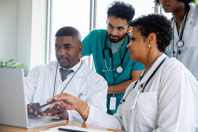 GettyImages-1342154721 doctors