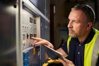 GettyImages-1461452243 water calibration inspection