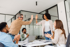 motivation, cooperation, positive business culture, teamwork-GettyImages-2203784055