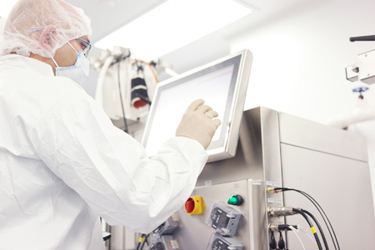 GettyImages-675822224 cleanroom, lab GettyImages-675822224 cleanroom, lab