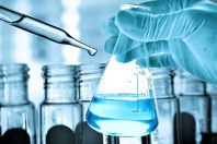 GettyImages-498013412-laboratory-flask-water-solubility-dropper