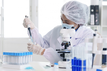 cell-and-gene-therapy-GettyImages-2272229186 cell-and-gene-therapy-GettyImages-2272229186