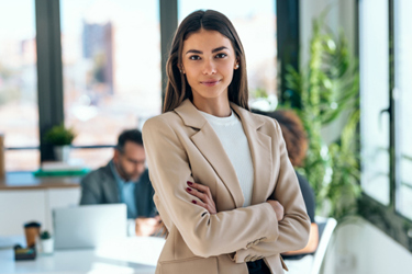 Beautiful young business woman-GettyImages-2159472620 Beautiful young business woman-GettyImages-2159472620