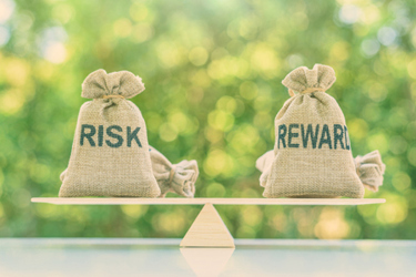 Risk reward ratio-GettyImages-1166581794 Risk reward ratio-GettyImages-1166581794