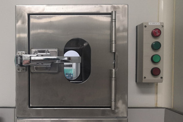 In-vitro Fertilization laboratory, Cleanroom-GettyImages-1166749890 In-vitro Fertilization laboratory, Cleanroom-GettyImages-1166749890