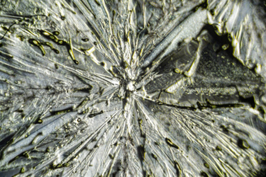 GettyImages-1320388413-crystallization-crystal
