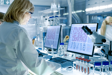 GettyImages-949947192 lab, data GettyImages-949947192 lab, data