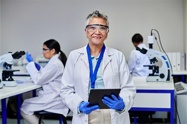 GettyImages-2205869783-scientist-tablet-lab-data-digital GettyImages-2205869783-scientist-tablet-lab-data-digital