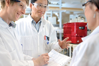 Best Practices For Efficient Bioprocess Technology Transfer GE FastTrak06
