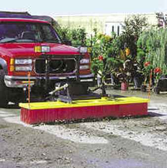 Broomer™ Sweeper Broomer™ Sweeper