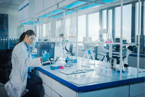 GettyImages-1354172420-lab-development