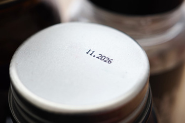 Date marked on medicine container-GettyImages-2290387679