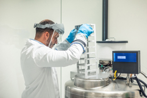 Good Distribution Practice Is Evolving — Here's How Scientist in lab-GettyImages-2193391667