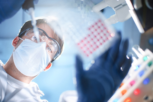 Lab Experiment-GettyImages-157697835