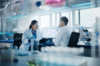 Modern-Medical-Research-Lab-GettyImages-1293773029